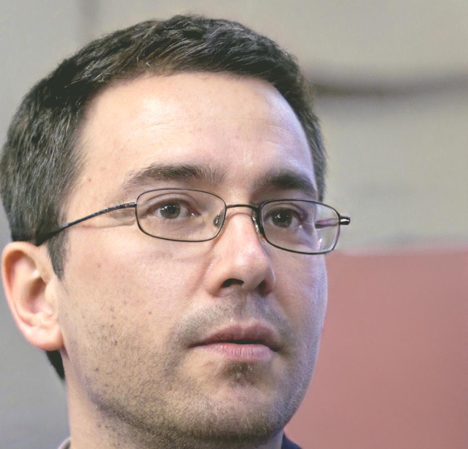 Izan Herrera, Analista Senior de Inversiones en dadoivailelo